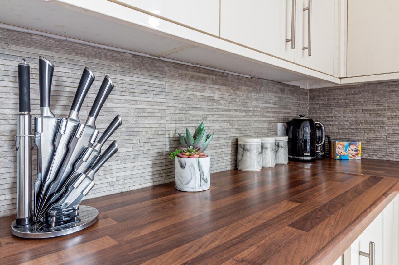 Guest Homes - Trinity Flat Worcester Eksteriør billede